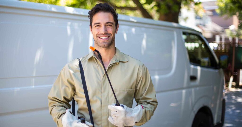 Happy-Pest-Control-Professional